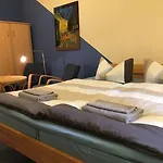 温格里奇膳食公寓 4* 埃尔福特